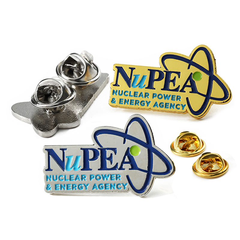 Bulk soft harf enamel pin custom design fashion zinc alloy metal pin brooch 3d cute cartoon anime animal badge pin Bulk soft harf enamel pin custom design fashion zinc alloy metal pin brooch 3d cute cartoon anime animal badge pin