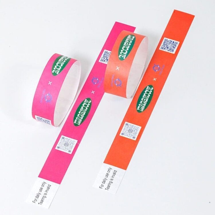 Cheap custom tyvek wristbands party tyvek wristbands waterproof tyvek bracelet with whatsapp ins qr code