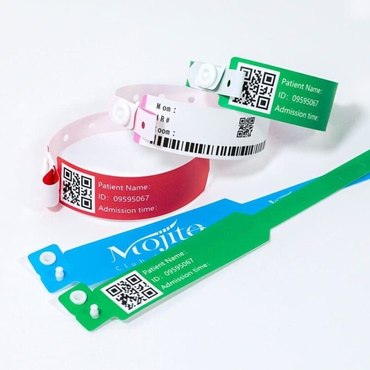 Promotion customized printing logo serial number qr code wristbands vinyl soft disposable plastic wristbands for events hospital