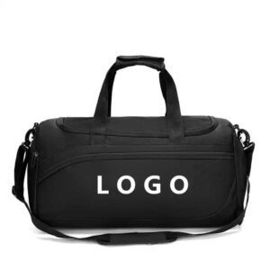Promotional wholesale gym bags with custom logos from trusted China manufacturers. Affordable, high-quality branding solutions for your business.