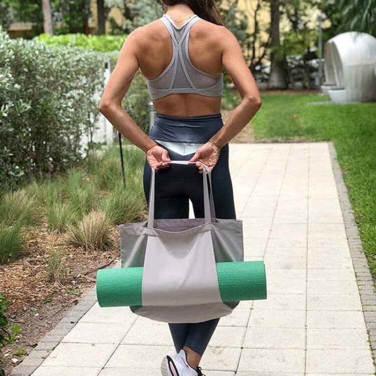Custom logo large capacity fitness shopping handbag canvas gym training sports shoulder bags portable women yoga mat bag