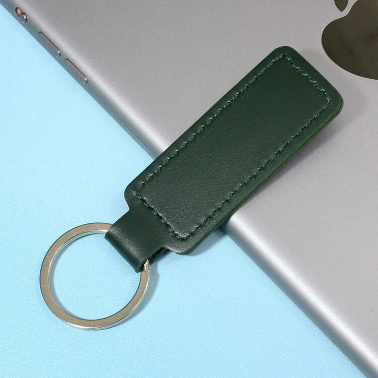 Wholesale fashion cheap genuine luxury custom candy color blank pu leather keychain