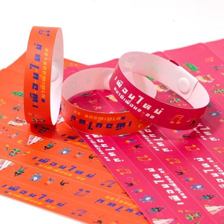 Waterproof customizable color pvc vinyl wristbands/bracelets one time use vinyl wristbands custom logo design for patient id