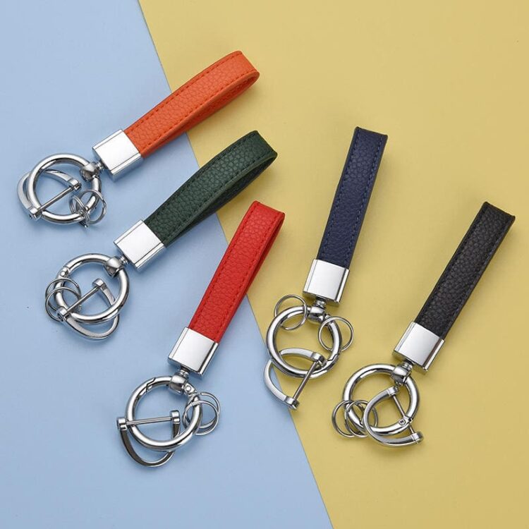 Wholesale custom logo sublimation cute designer car luxury leather custom horseshoe key chains leather car d-rings key rings
