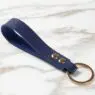 Wholesale logo custom handmade plain keyholder metal rivet car leather keychain promotional gift leather keychain custom keyring