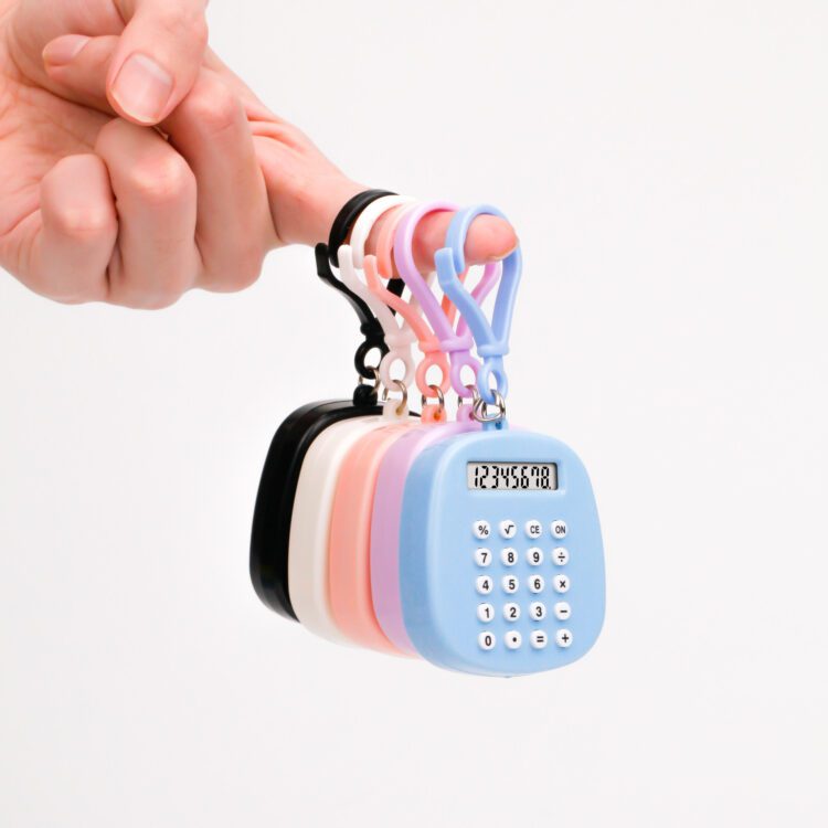 Wholesale customized mini gift calculator with maze toys and keychain for children's portable small calculator