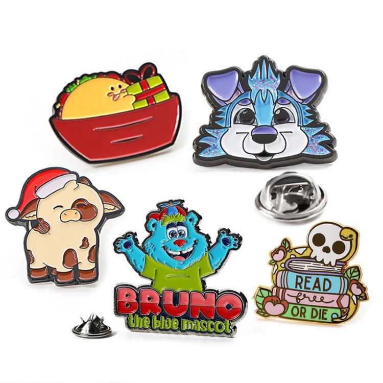 No minimum bulk soft harf enamel pin custom design fashion zinc alloy metal pin brooch 3d cute cartoon anime animal badge pin