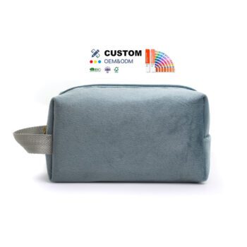 Fashion luxury beauty products storage pouch zipper travel makeup pouch soft velvet cosmetic bag with letter pattern