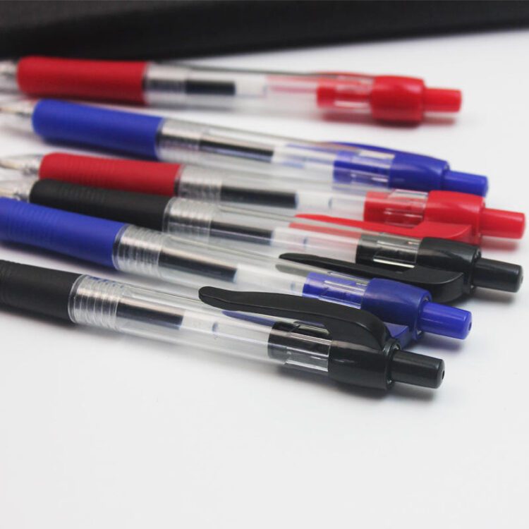 China made premium smooth writing roller retractable gel ink ballpoint pens with soft rubber grip