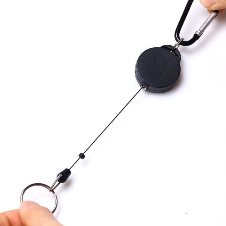 Badge reels wholesale outdoor items gifts plastic nurse retractable metal carabiner keychain badge reel