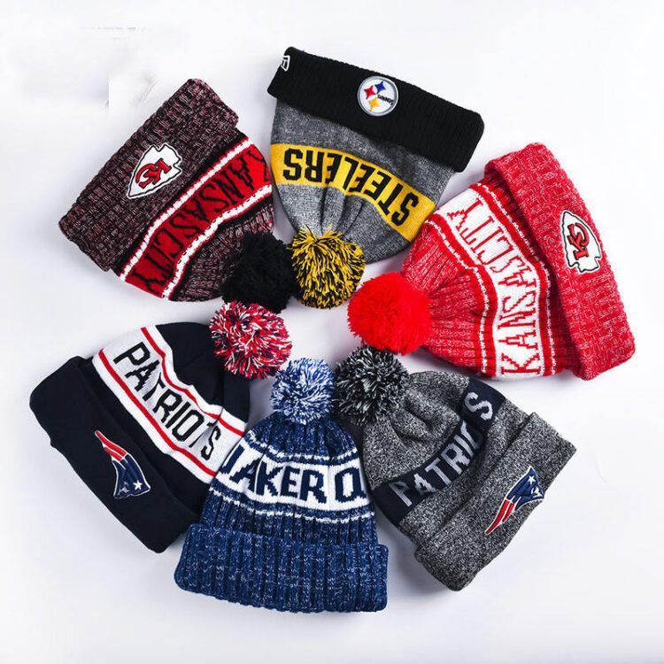 Custom your logo jacquard high quality acrylic warm winter bobble hats caps plain dyed skullies knitted beanie with pom pom