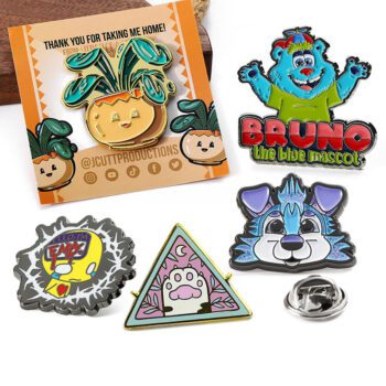 No minimum bulk custom badge 3d soft hard enamel pin fashion girls women zinc alloy metal cute anime lapel pins for decorations