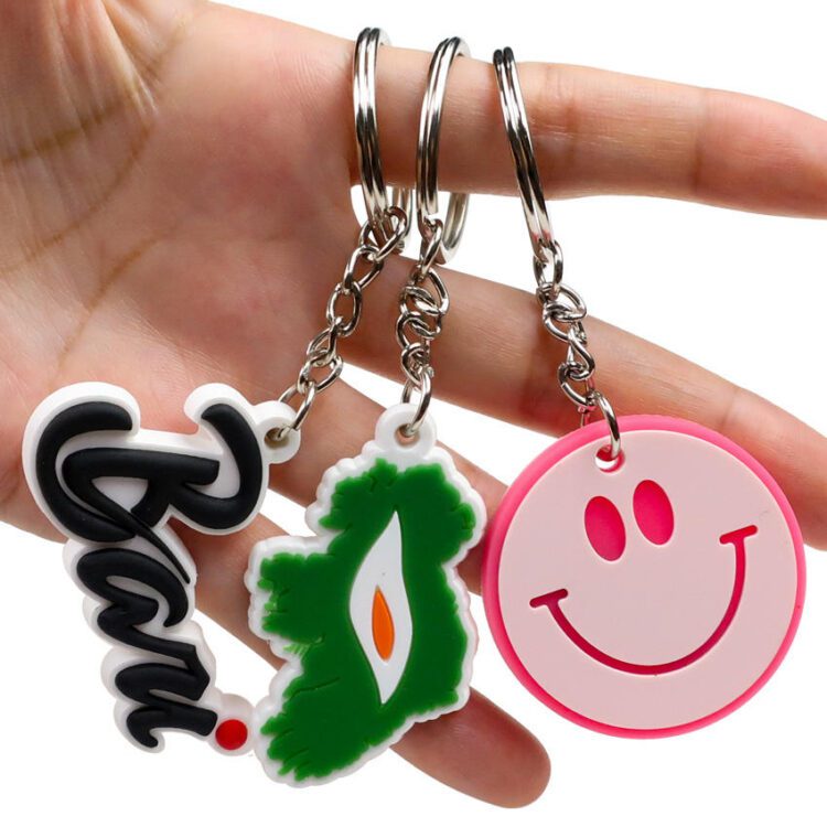 Oem manufacturer keychain made custom logo soft 2d 3d pvc keyring cute rubber pvc key chain