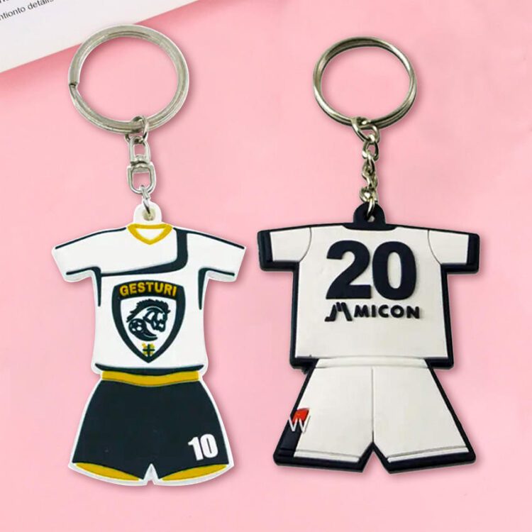 Cheap logo customized polo shirt soccer club keyring sport football soccer key chain pvc rubber keychain