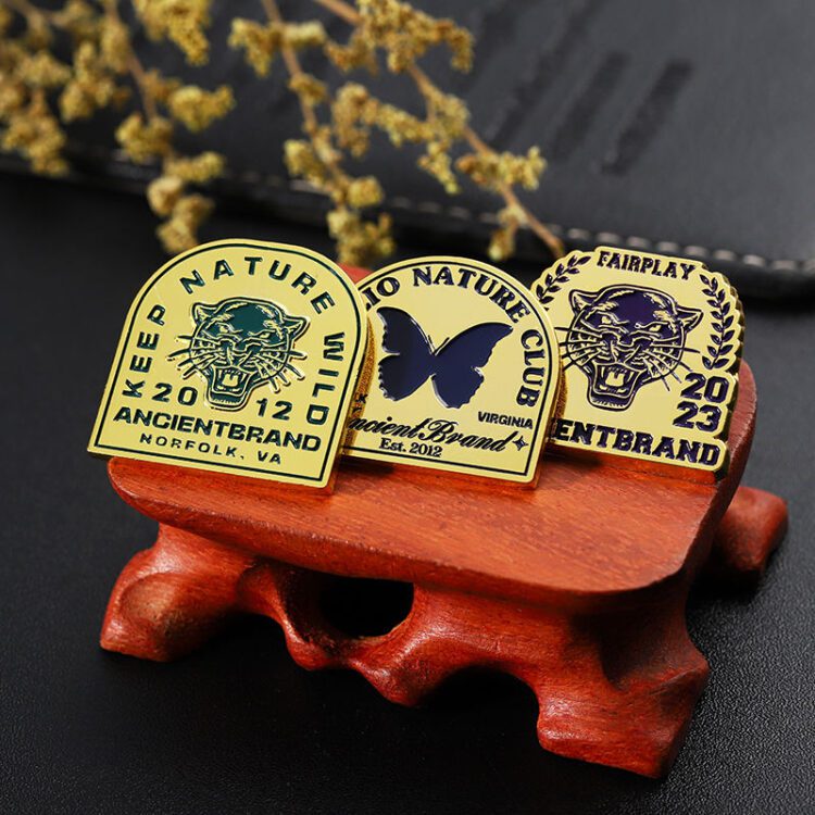 Factory custom hat pin small enamel zinc alloy metal badge gold silver plated 2d 3d company brand letter logos and badges