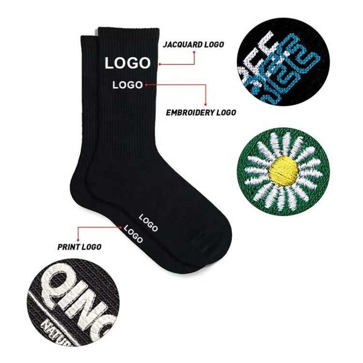 Low moq custom logo athletic men`s tube white womens sports socks