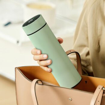 500ml smart temperature display thermal bottle 1